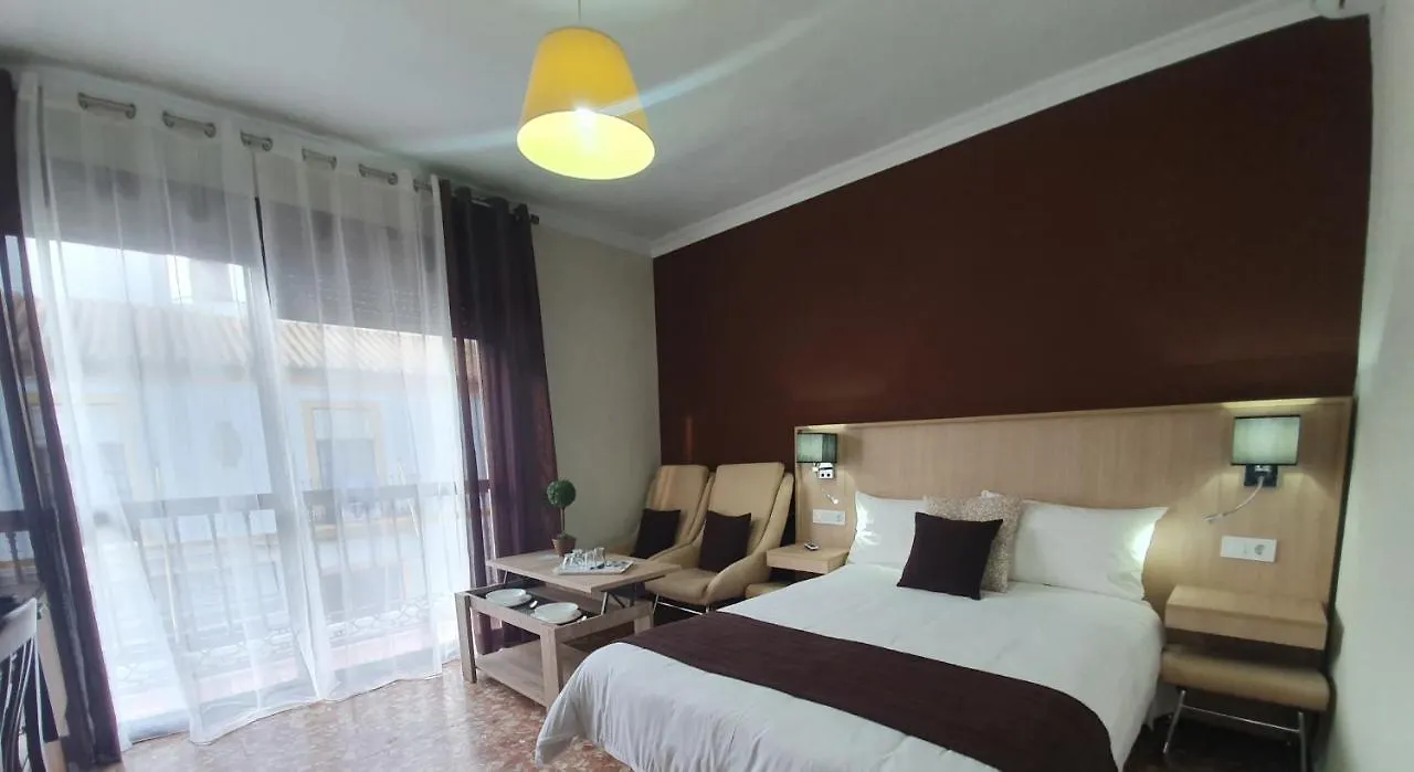 Luna-Guest Rooms Alcala de Guadaira Spain
