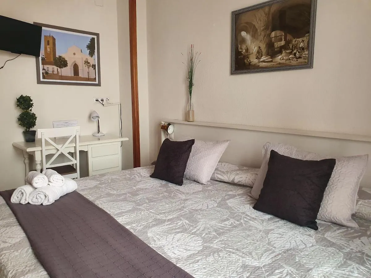 Lejlighedshotel Luna-Guest Rooms Alcalá de Guadaira